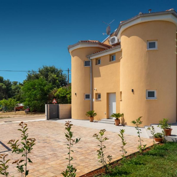 Villa Lucilla, Villa Lucilla Novigrad